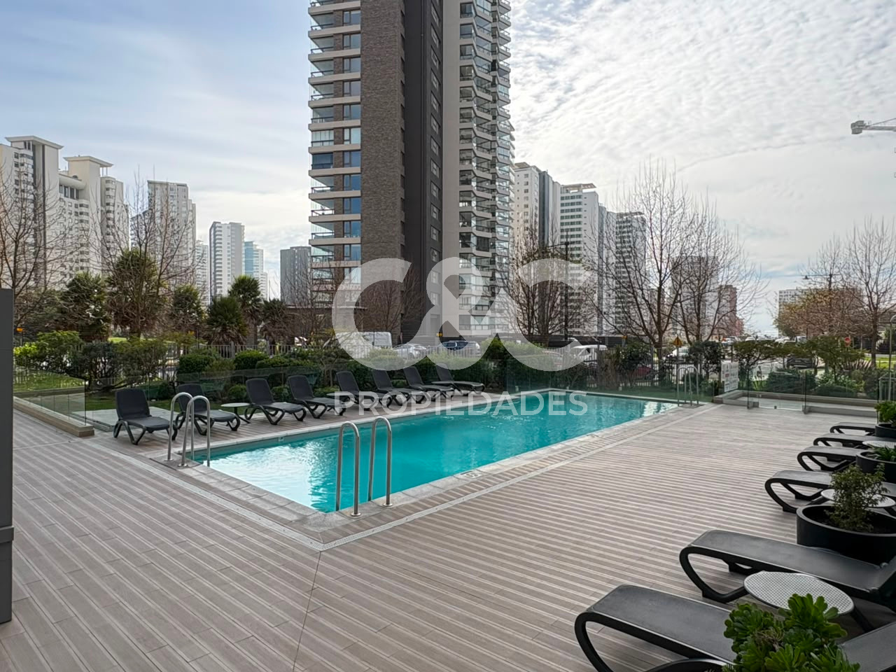 4d5b7158-556a-40ae-8e18-4aa1eacd1470